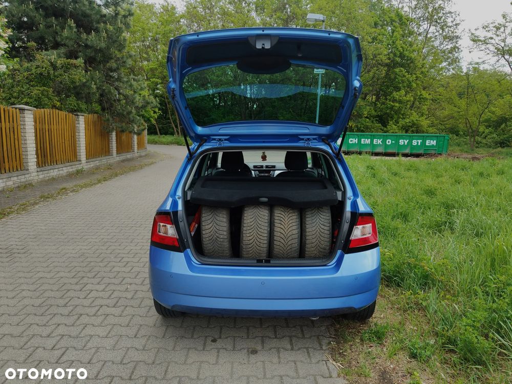 Skoda Fabia 1.2 TSI Cool Edition Red & Grey - 29