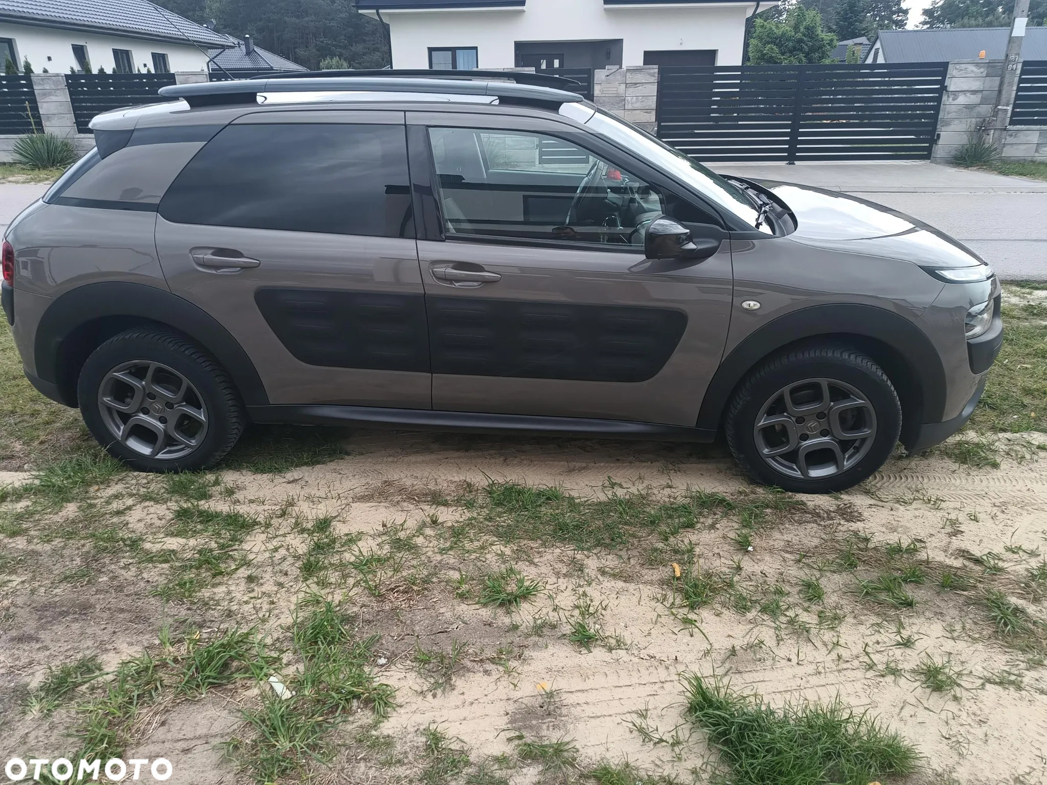 Citroën C4 Cactus 1.2 PureTech Shine Edition S&S - 5