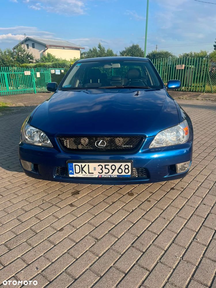 Lexus IS 200 Prestige - 3