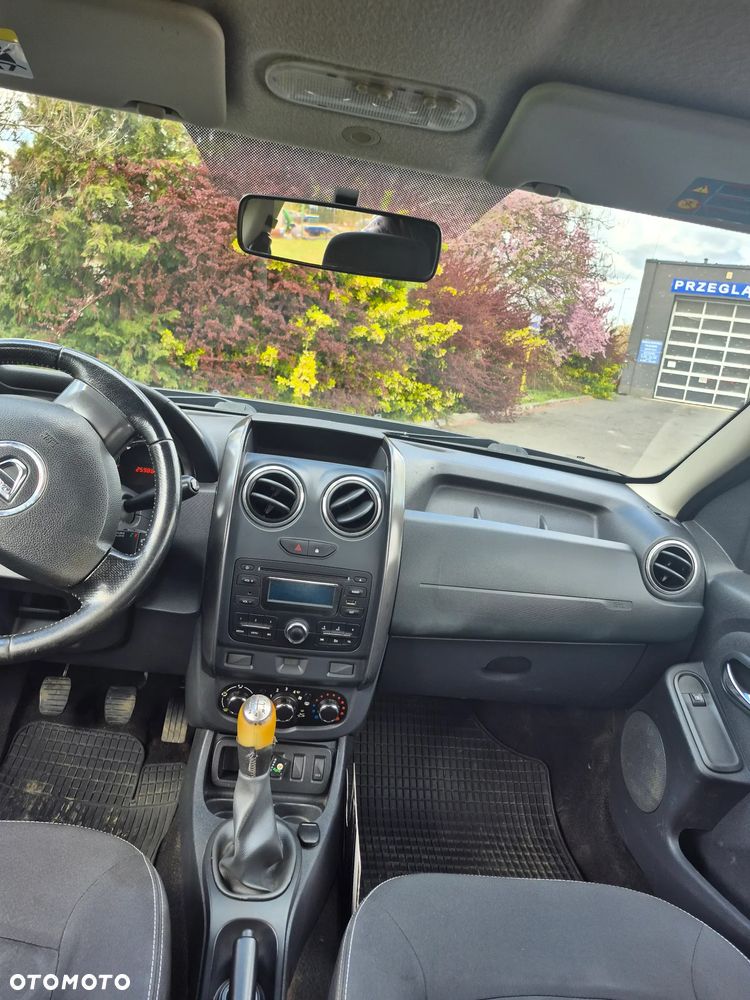 Dacia Duster 1.6 - 11