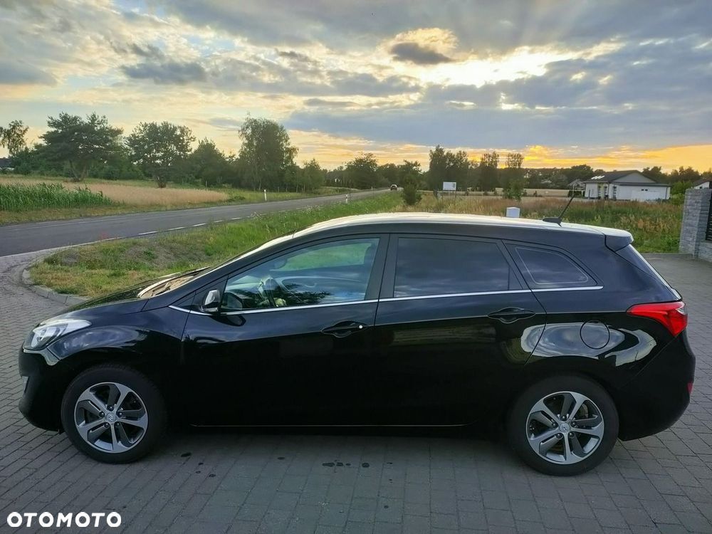 Hyundai i30 1.6 CRDI Passion - 2