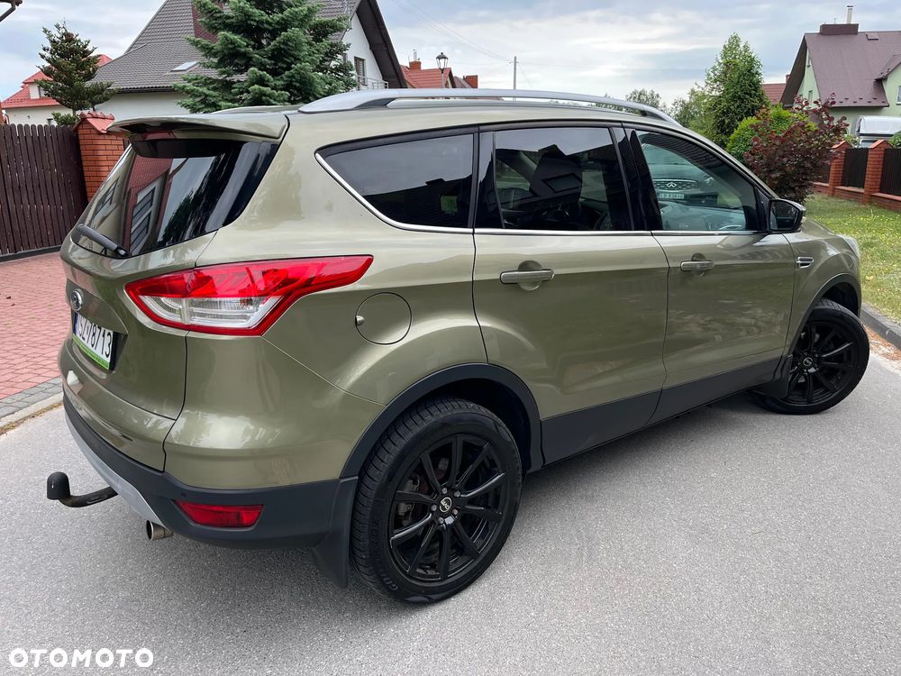 Ford Kuga 2.0 TDCi 4x4 Titanium - 4