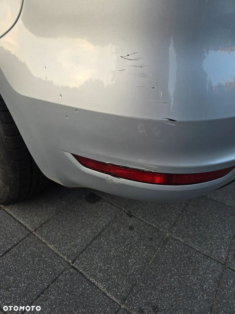 Volkswagen Sharan 2.0 TDI Blue Motion Style - 16