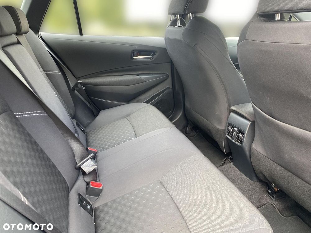 Toyota Corolla 1.8 Hybrid Comfort - 18