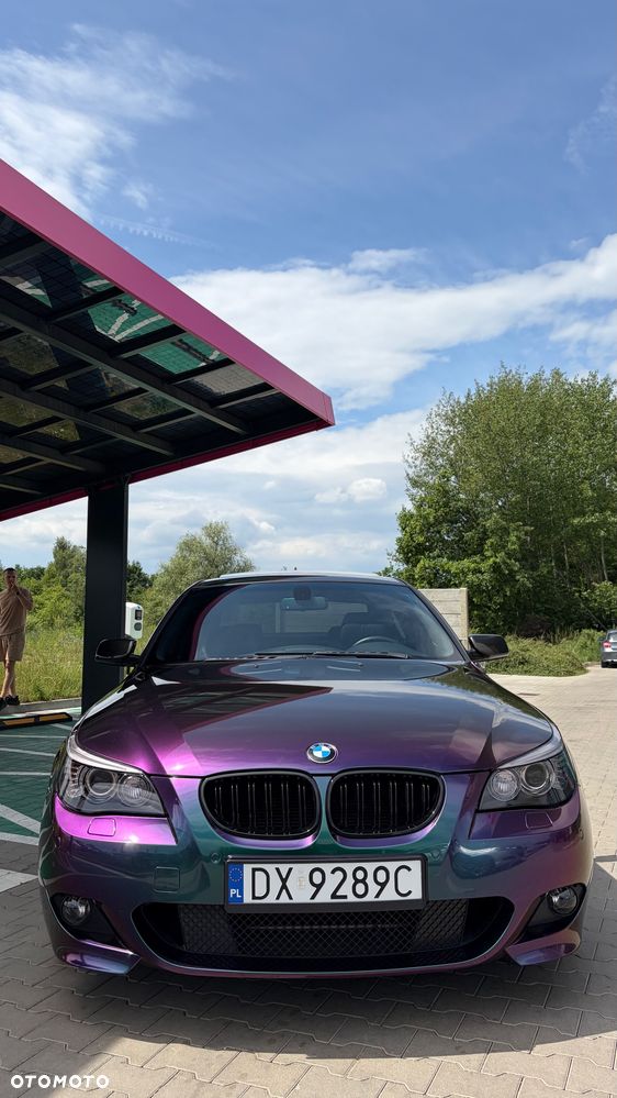 BMW Seria 5 550i - 9