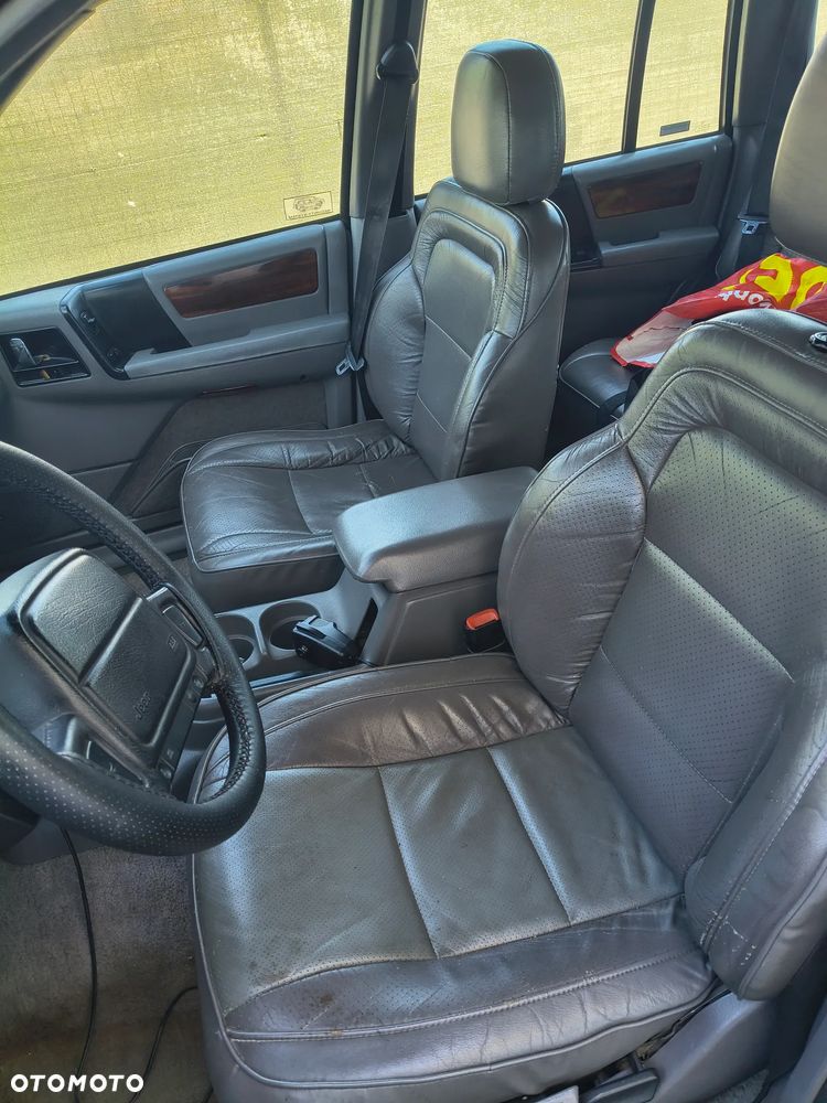Jeep Grand Cherokee 5.2 Limited - 12