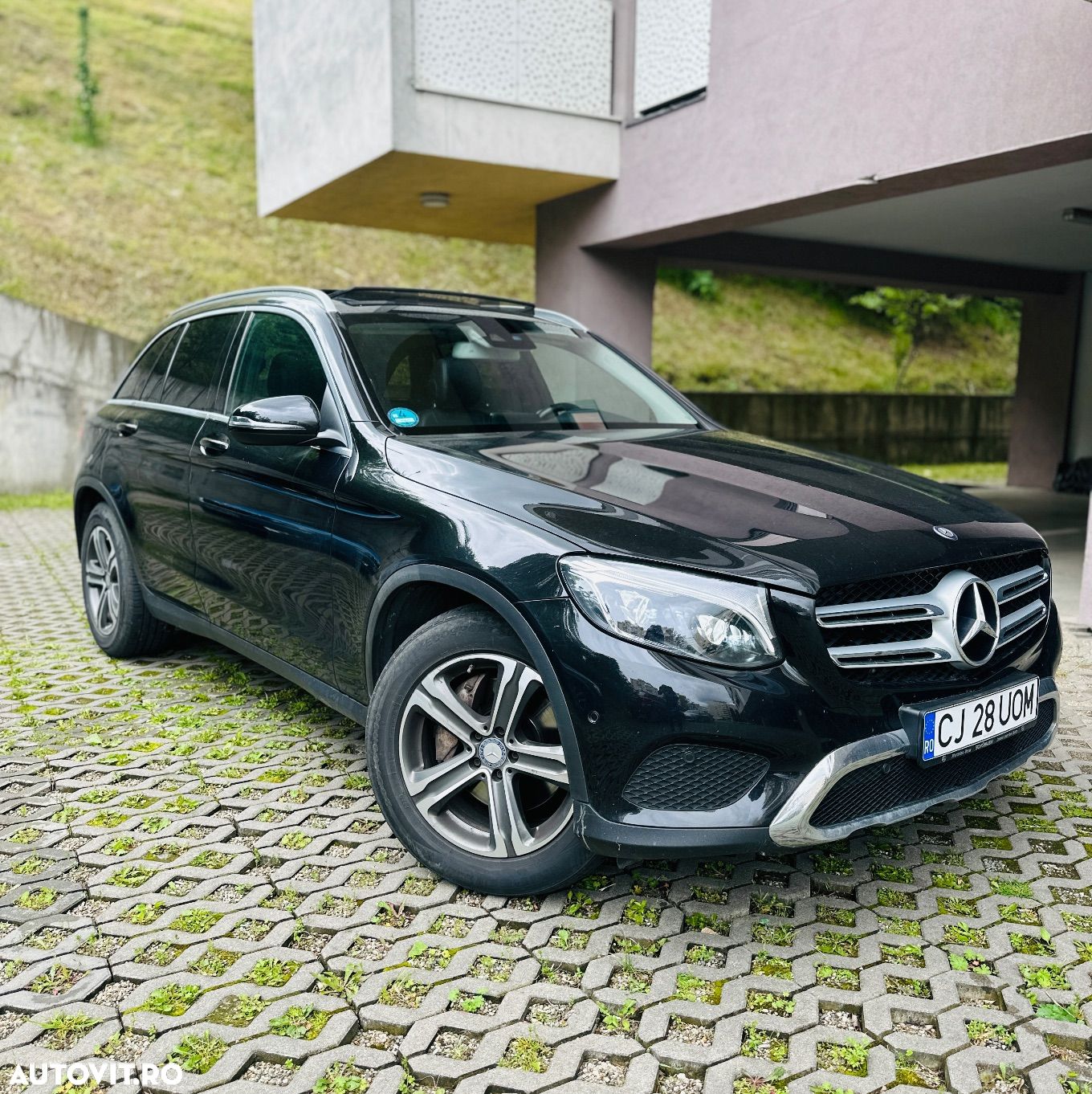 Mercedes-Benz GLC 220 d 4Matic 9G-TRONIC AMG Line - 1