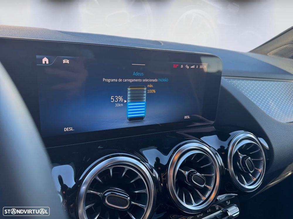 Mercedes-Benz GLA 250 e Progressive - 19