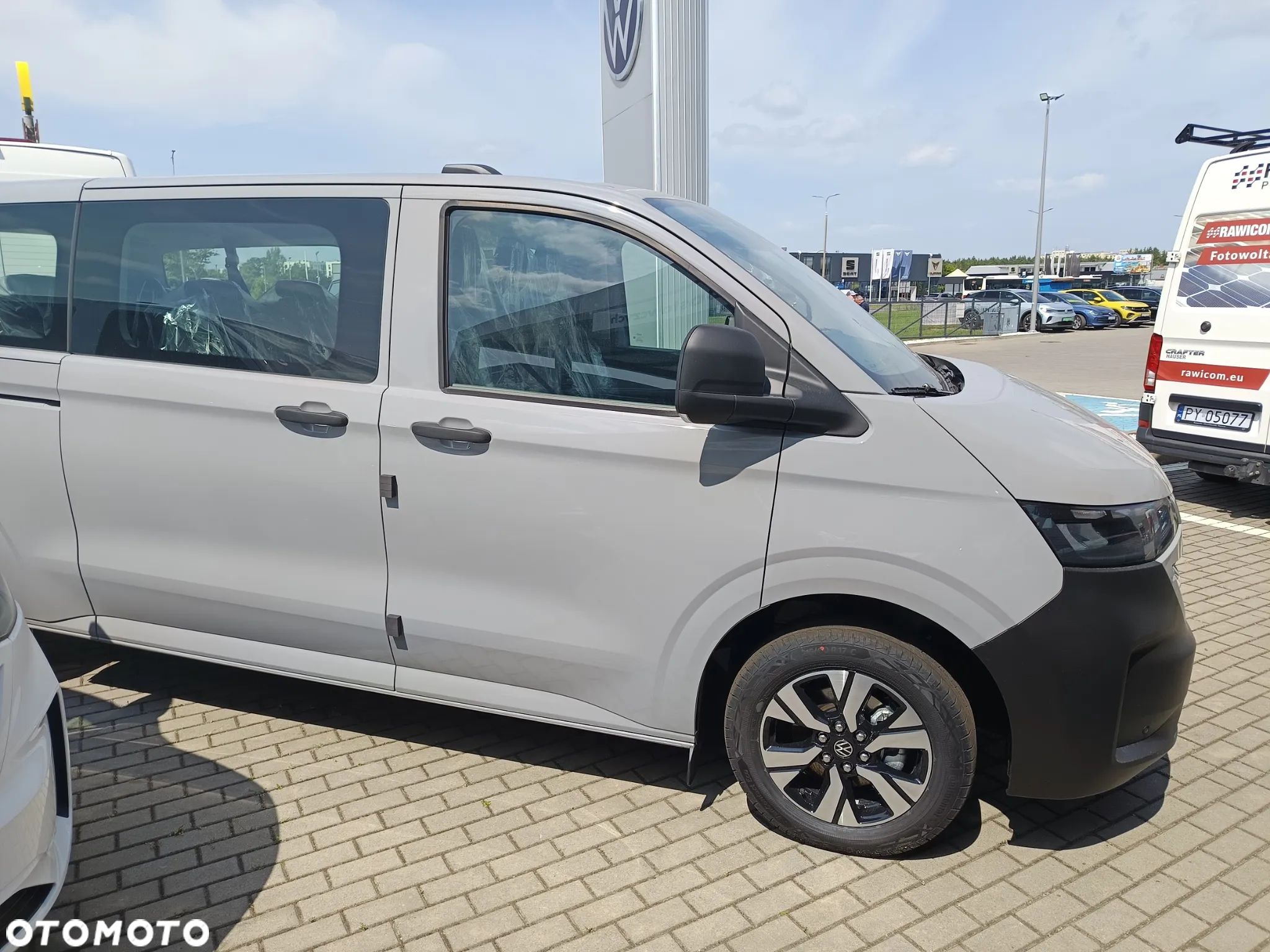 Volkswagen Caravelle 2.0 TDI L2 - 1