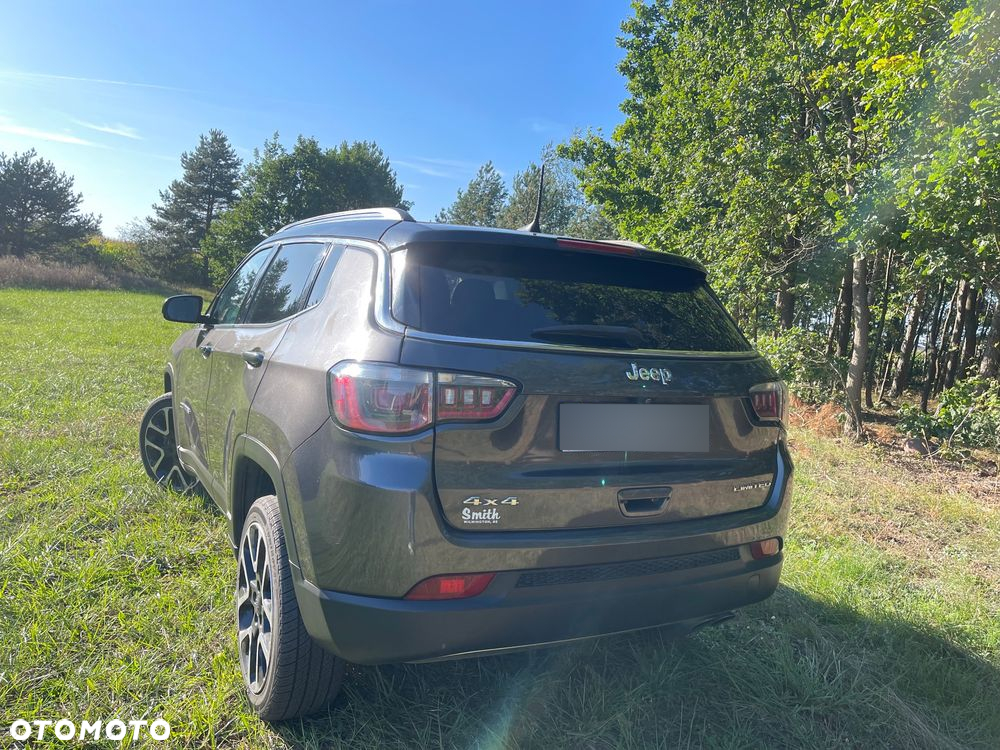 Jeep Compass - 11