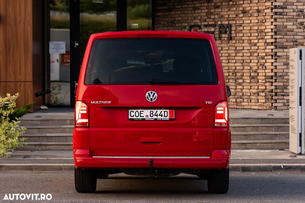 Volkswagen Multivan - 13
