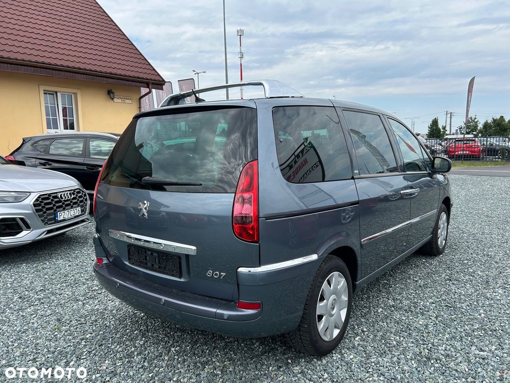 Peugeot 807 - 6