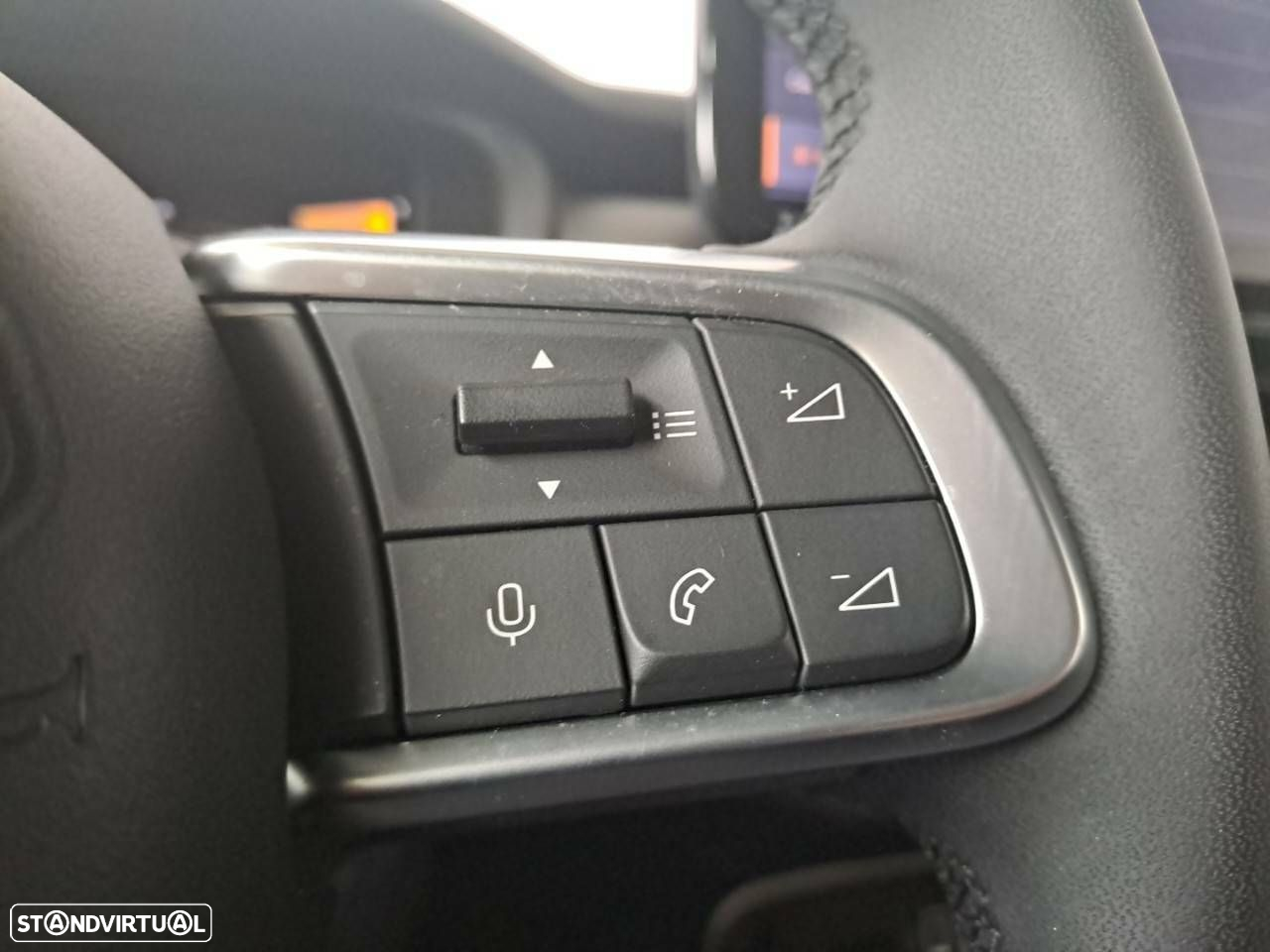 Jeep Avenger 1.2 GSE T3 Altitude - 17