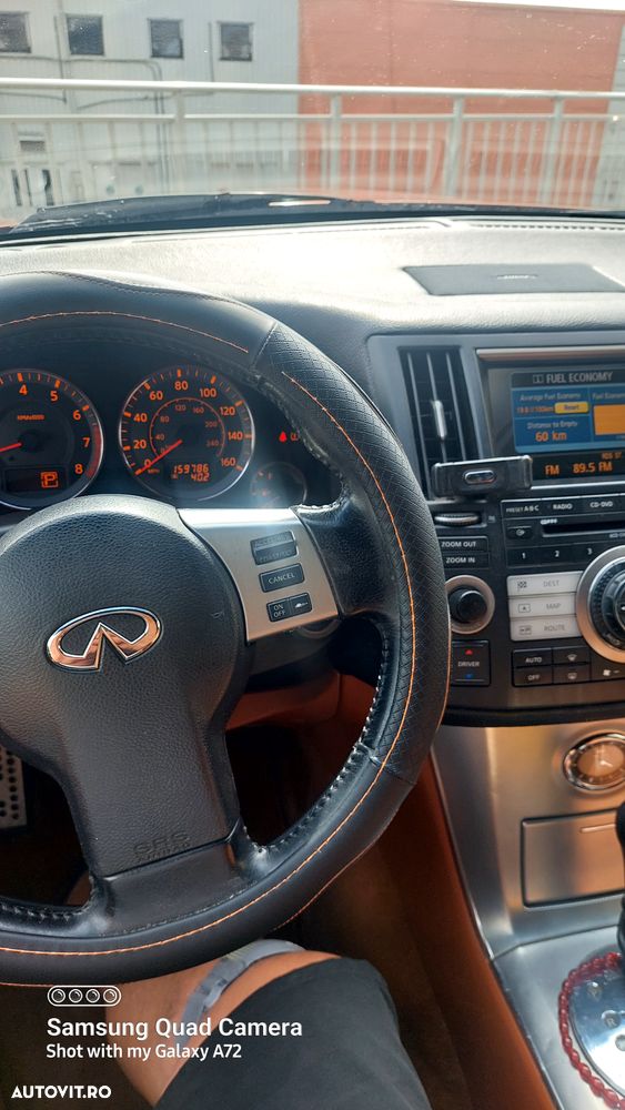 Infiniti FX 35 - 7