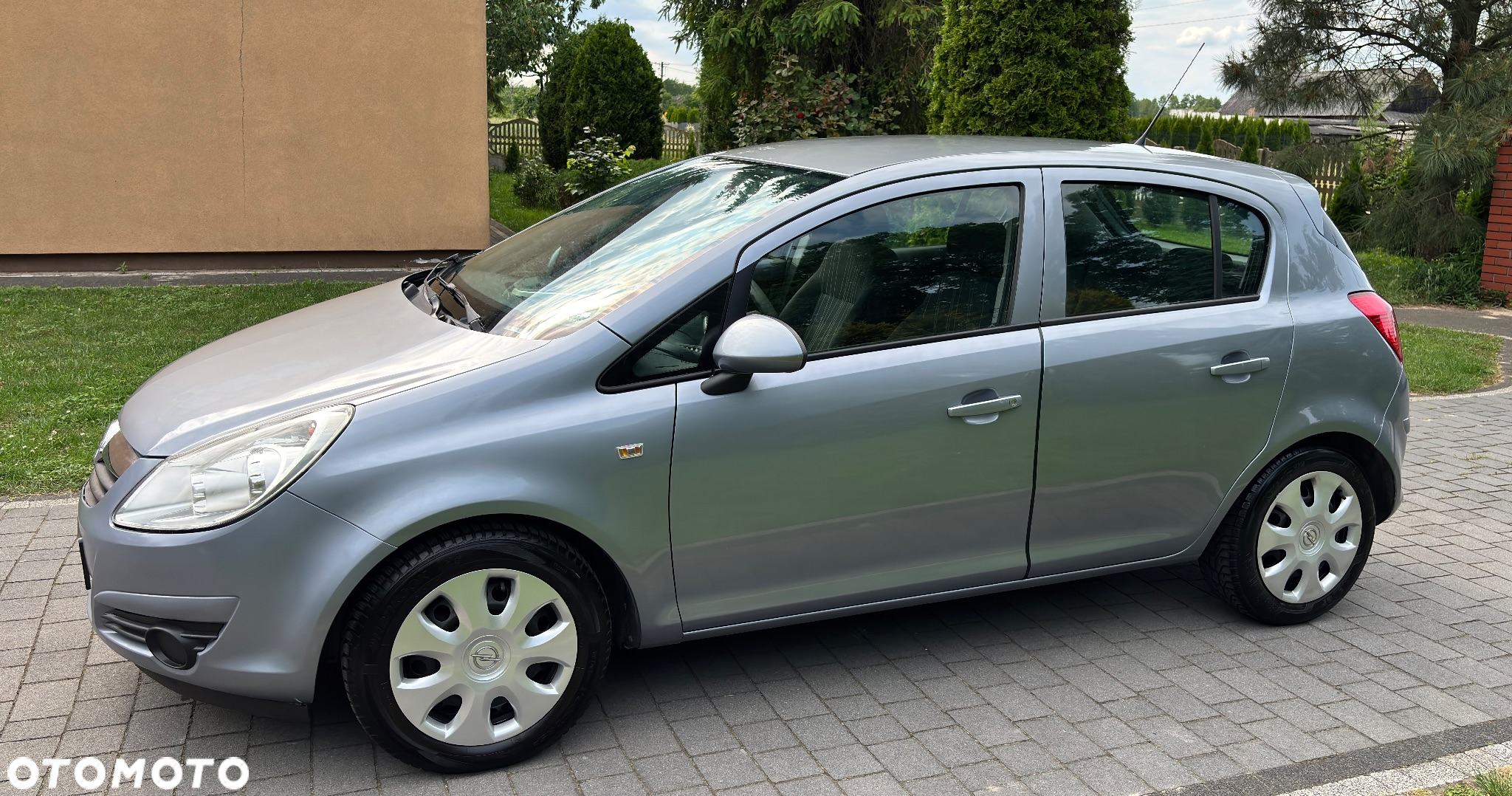 Opel Corsa 1.2 16V Enjoy - 2