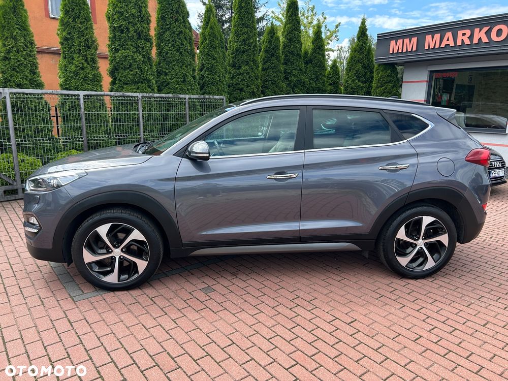 Hyundai Tucson - 1