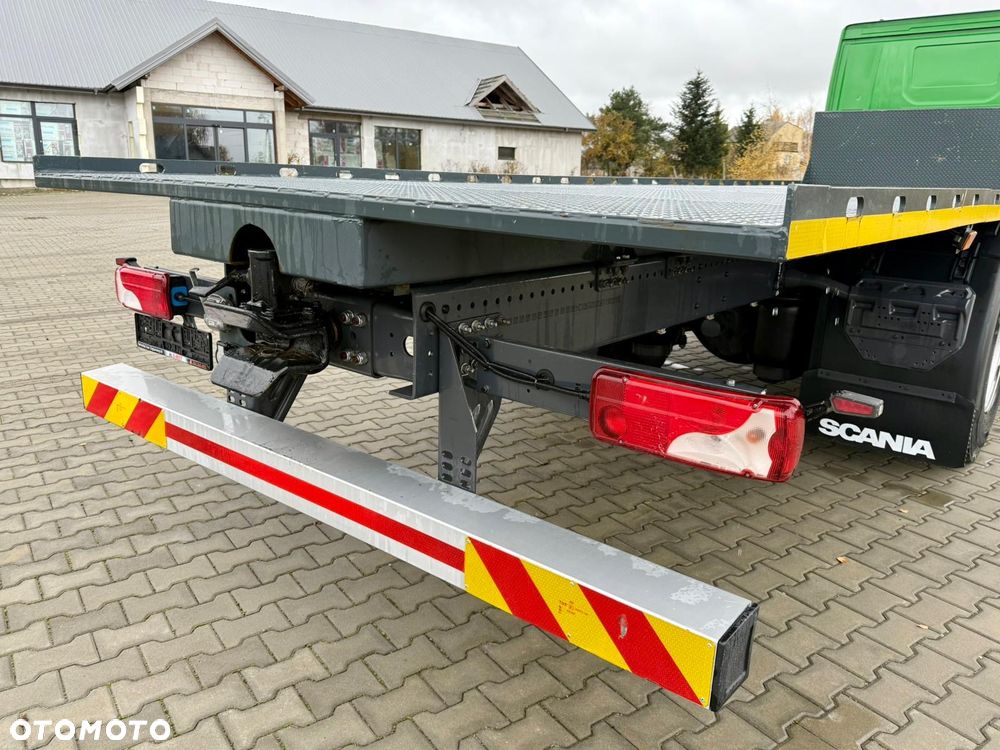 Scania P320 / PLATFORMA / NOWY / 5 TYŚ KM / SYPIALKA / 2023 ROK / CAŁA NA PODUSZKACH / 7.7 M DŁUGOŚCI / LAWETA / DO PRZEWOZU MASZYN ROLNICZYCH ITP - 19