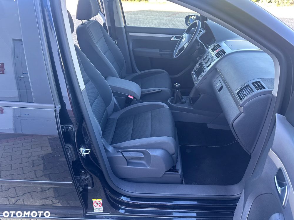 Volkswagen Touran 1.9 TDI Freestyle - 19
