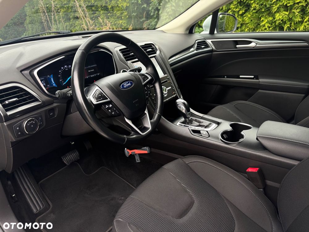 Ford Mondeo 2.0 Hybrid Titanium - 5
