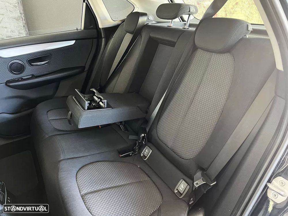 BMW 225xe Active Tourer Advantage - 25
