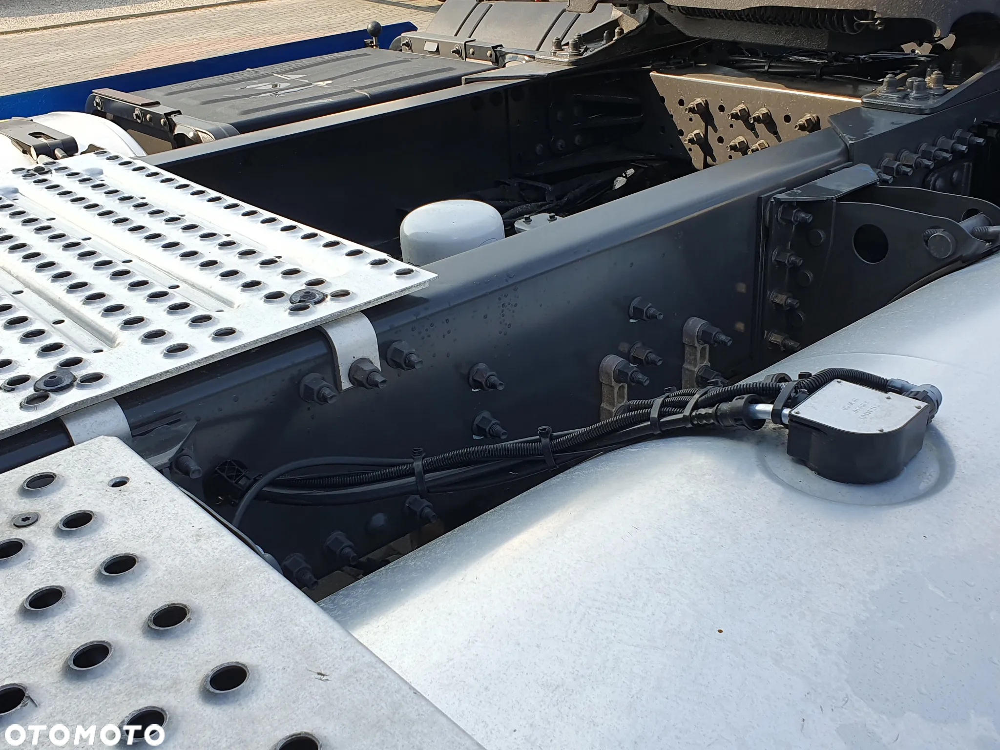 Volvo FH4 460 / I-Save / I-Park Cool / Standard / - 35