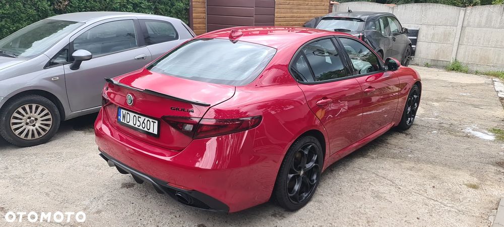 Alfa Romeo Giulia - 8