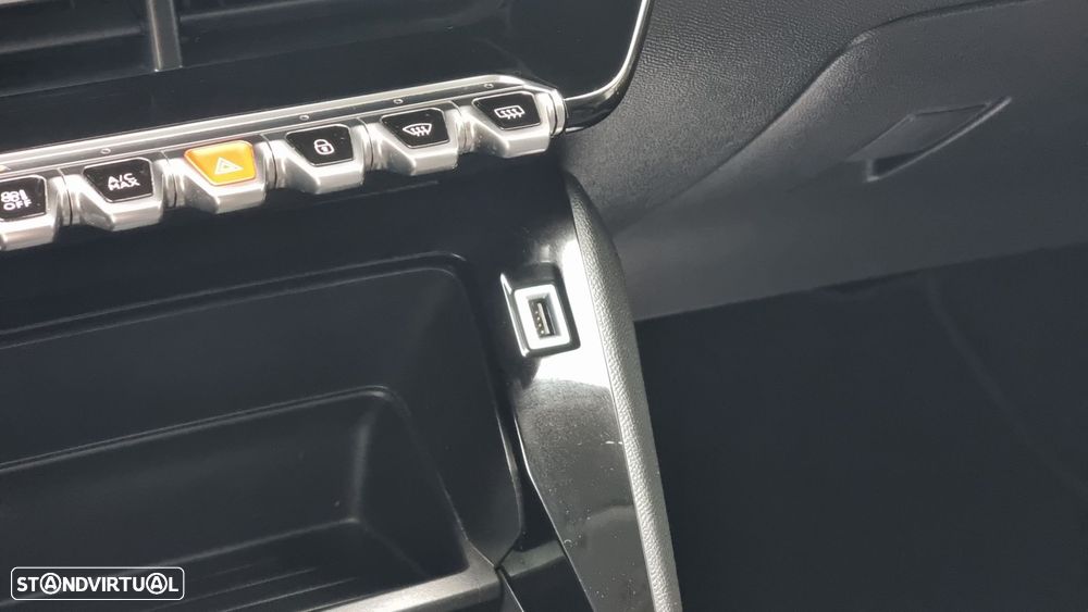 Peugeot 208 1.5 BlueHDi Active Pack - 21