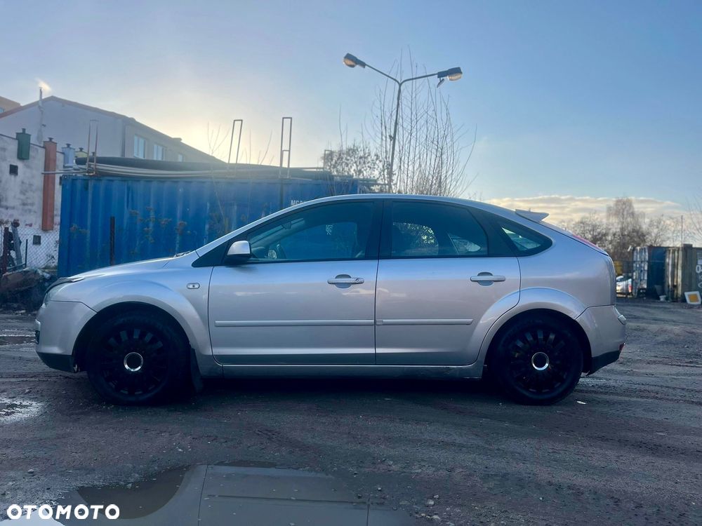 Ford Focus - 8