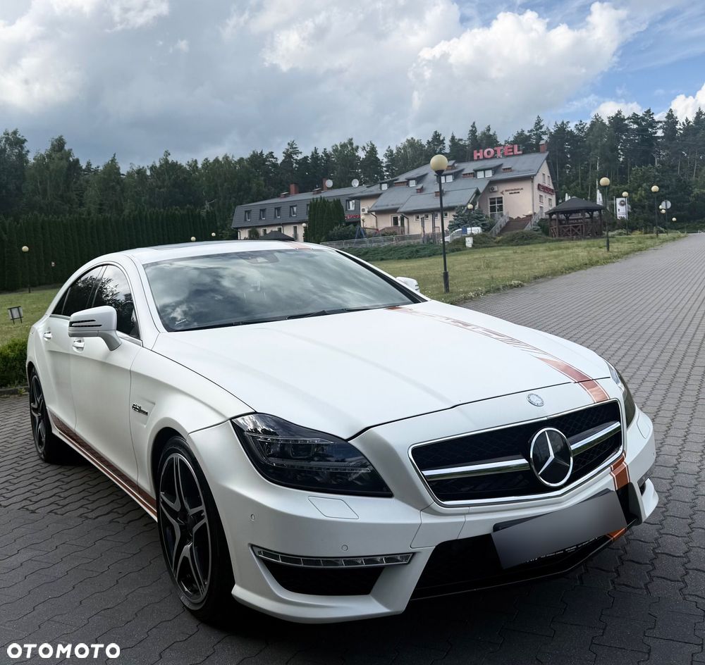Mercedes-Benz CLS - 4