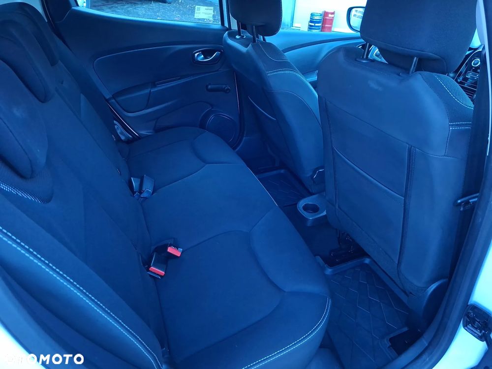 Renault Clio IV 16-20 - 32