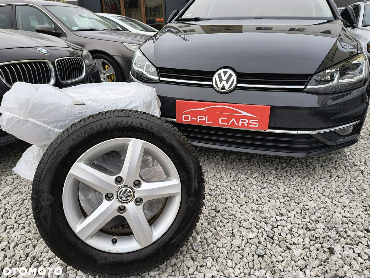 Volkswagen Golf 2.0 BlueTDI DSG Highline - 30