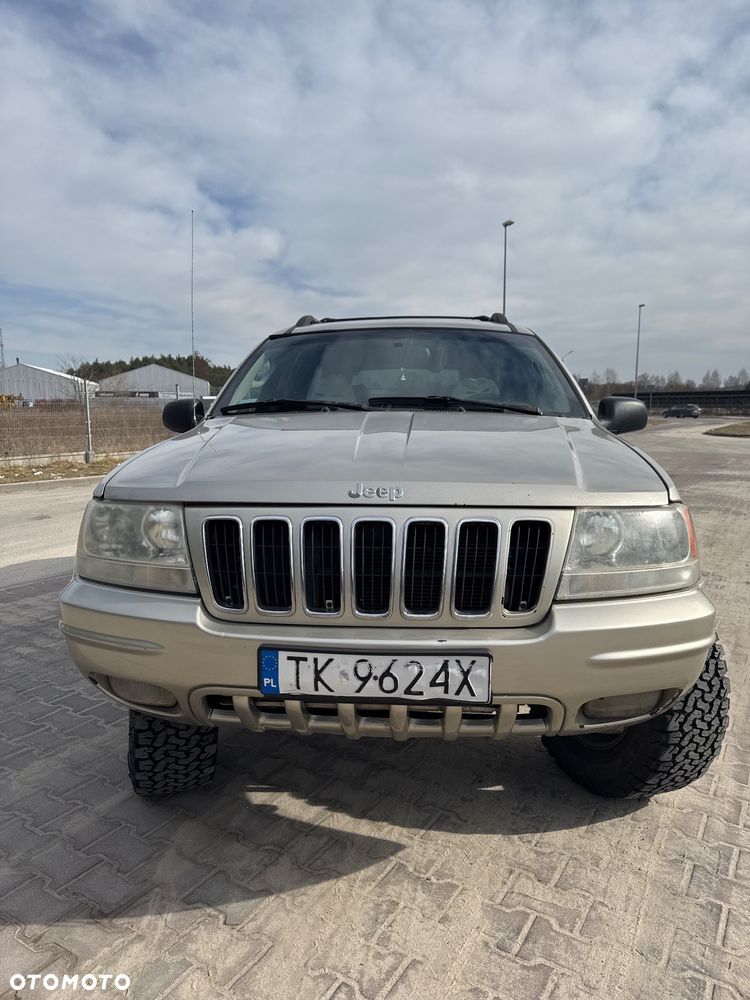 Jeep Grand Cherokee - 8