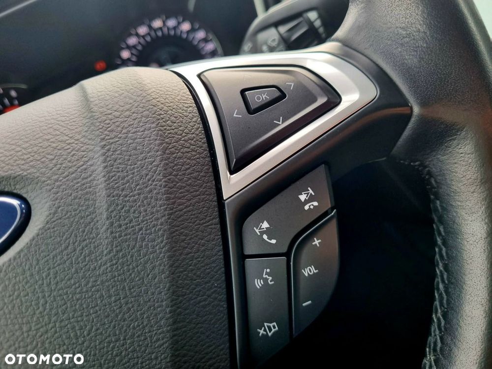 Ford Mondeo 2.0 EcoBlue Titanium - 19