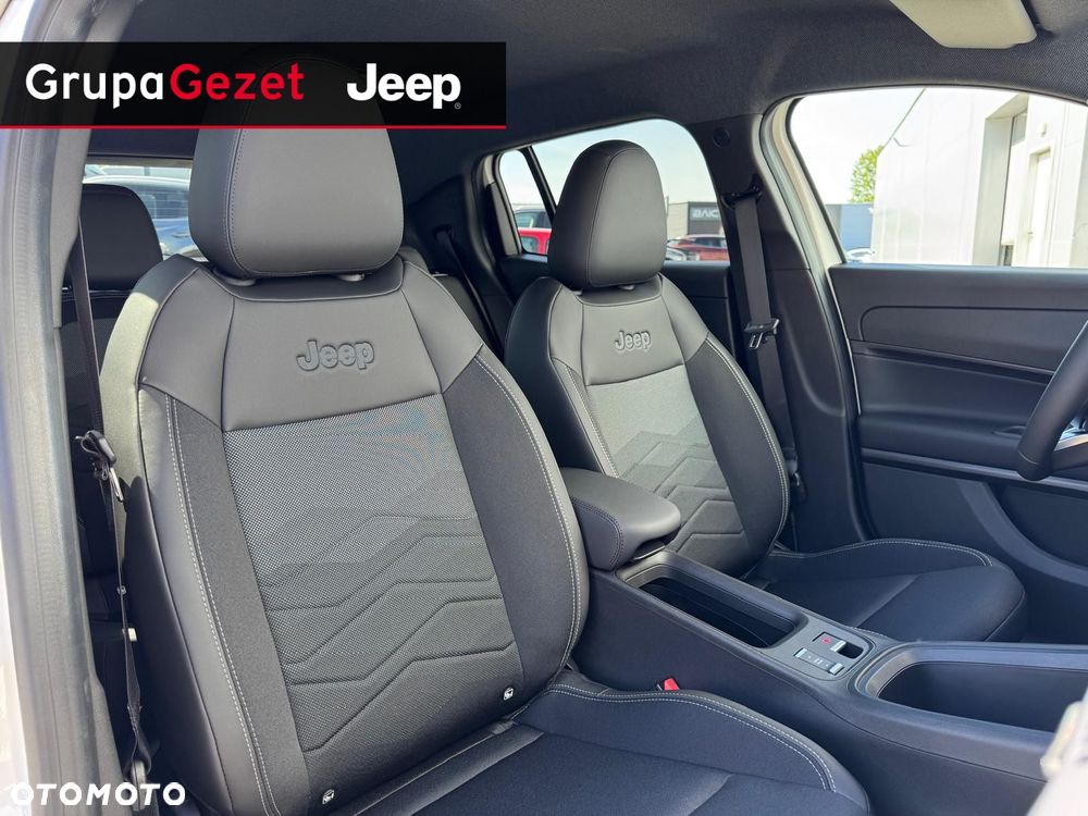 Jeep Avenger - 15