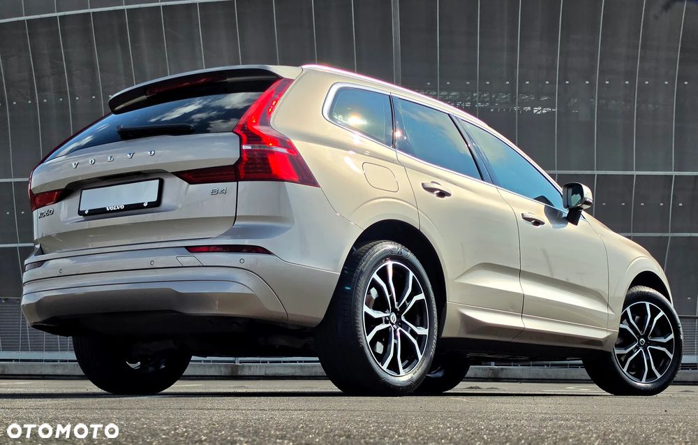 Volvo XC 60 B4 D Plus Bright - 8