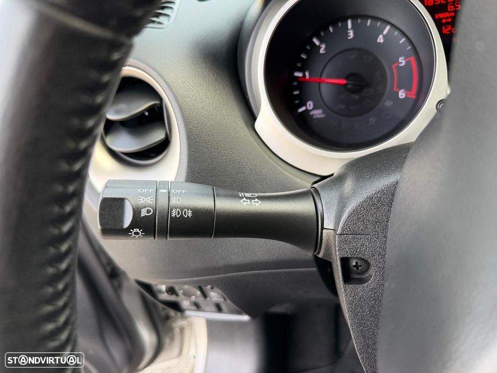 Nissan Juke 1.5 dCi Acenta Connect - 19