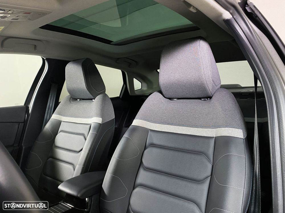 Citroën C4 X 1.2 PureTech Shine Pack EAT8 - 21