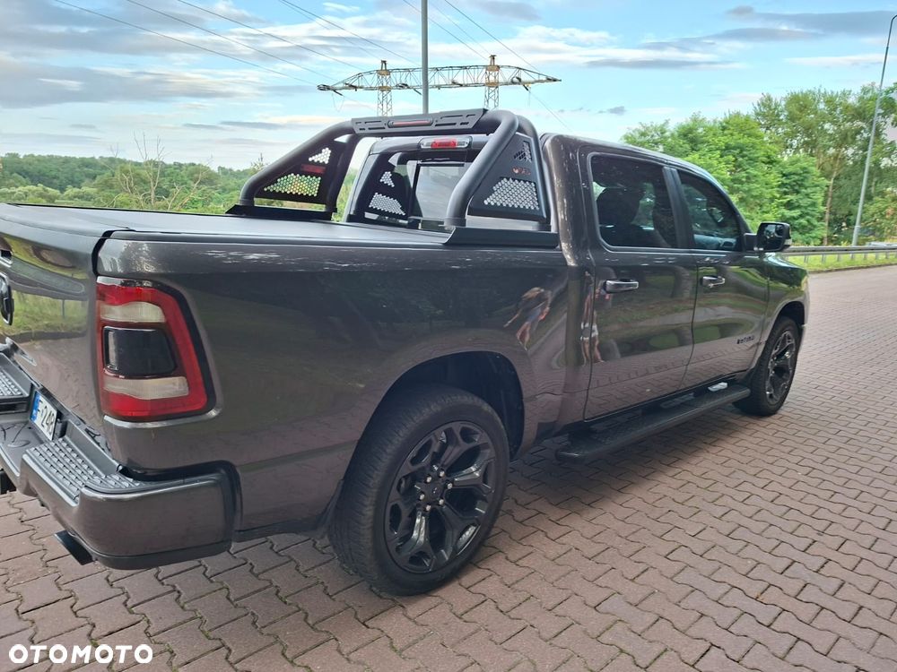 RAM 1500 - 9