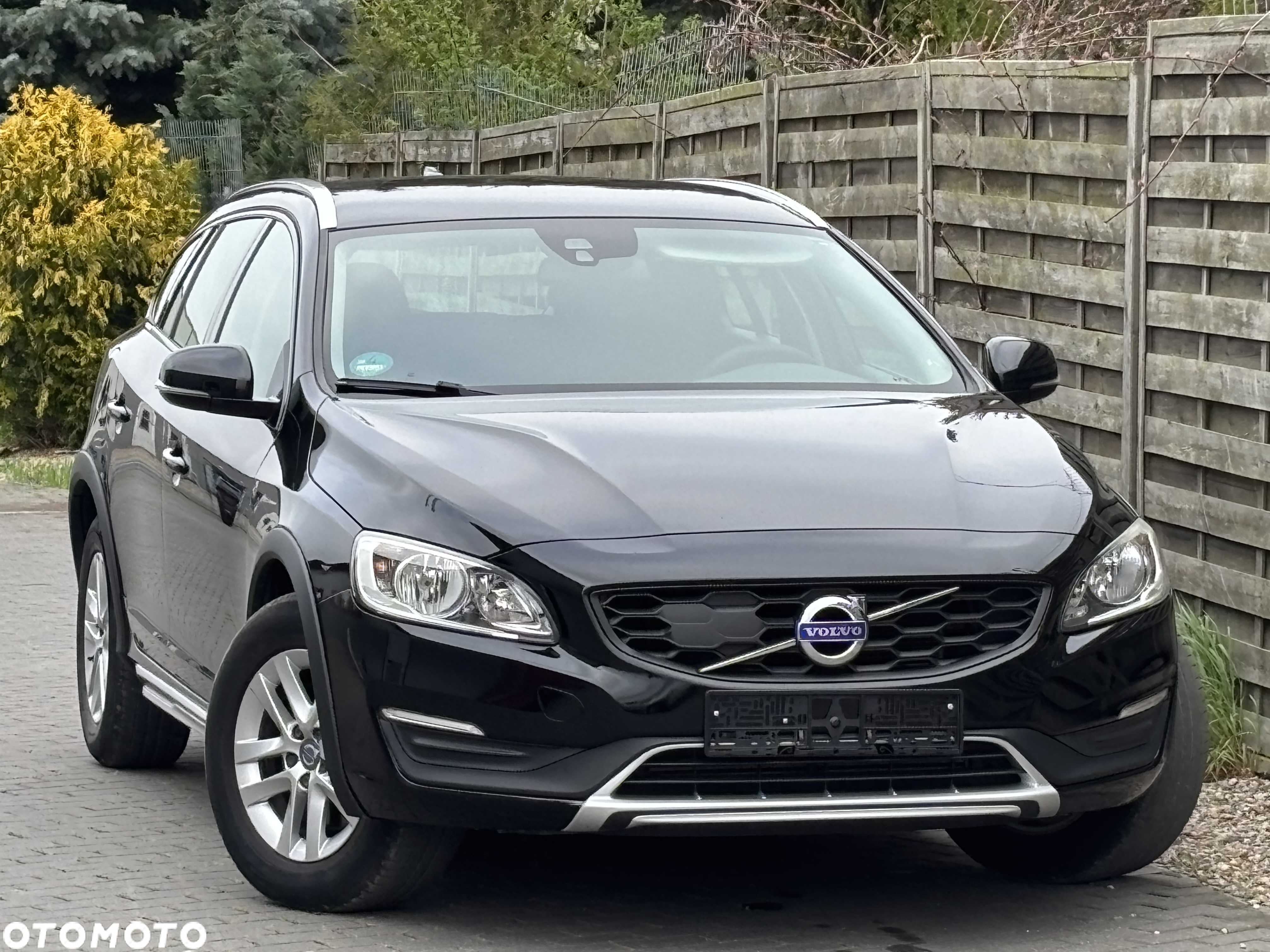 Volvo V60 Cross Country D3 Momentum - 19