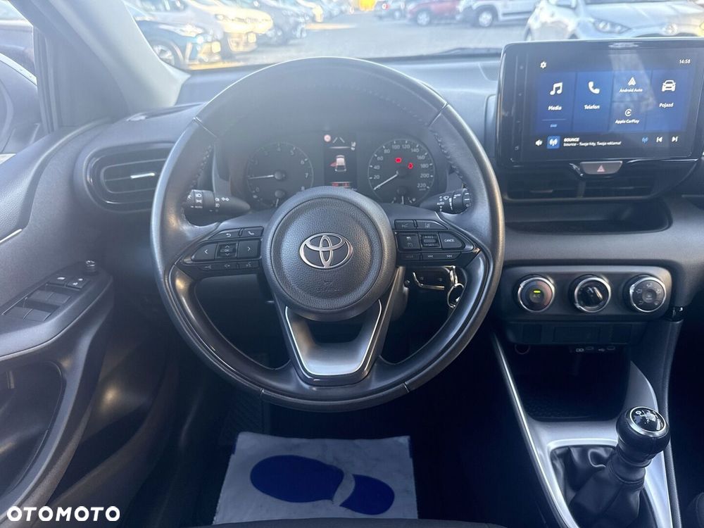Toyota Yaris 1.5 Comfort - 19