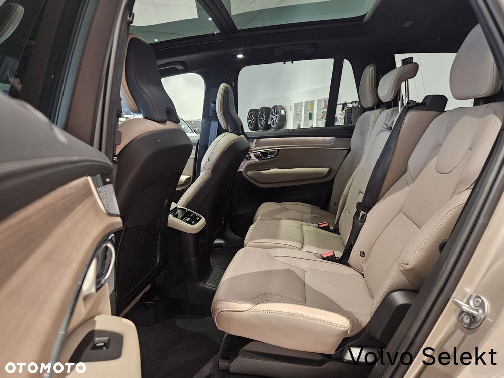 Volvo XC 90 - 18