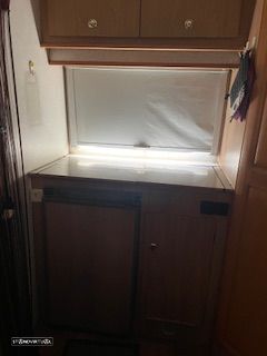 Ford Transit EMS/4DA/FT120D - 13