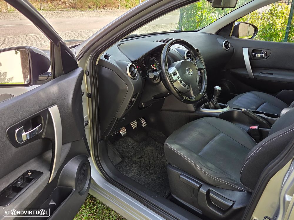 Nissan Qashqai 1.6 dCi Tekna Premium 18 - 11