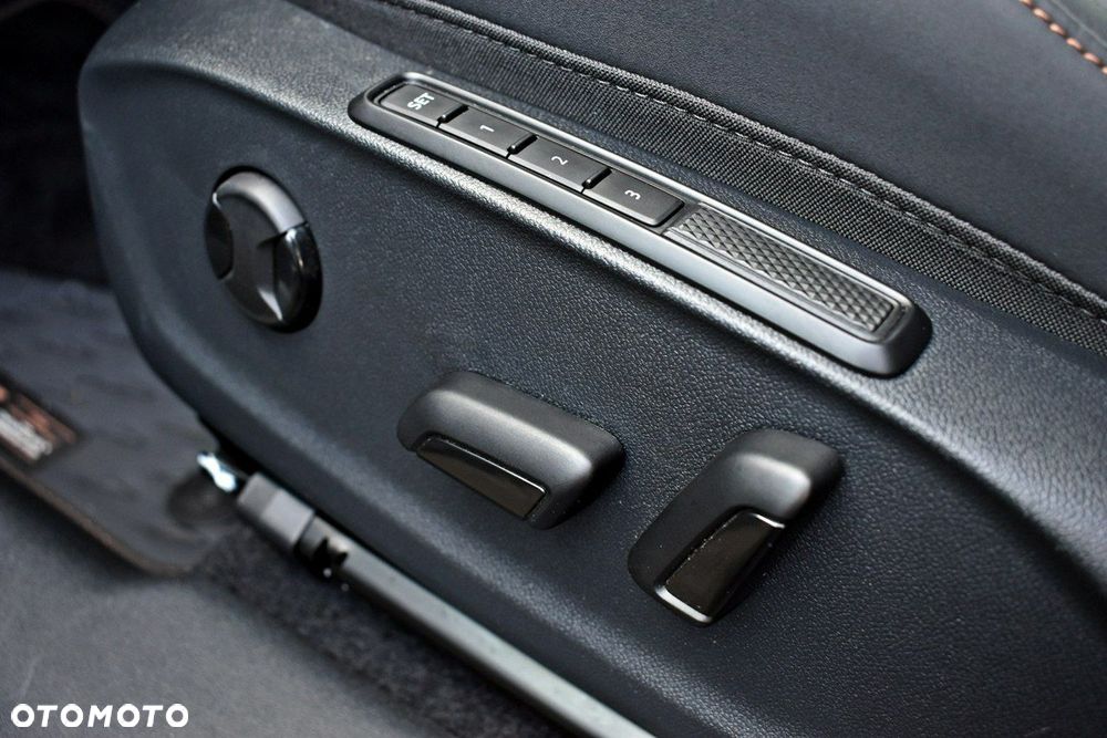 Cupra Terramar 1.5 eTSI DSG - 11