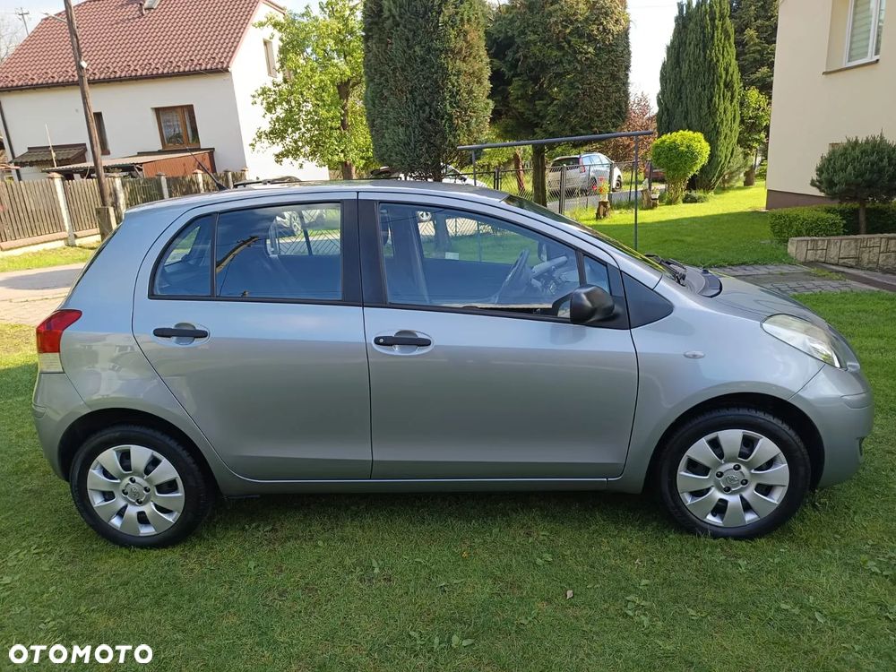 Toyota Yaris 1.33 Luna - 7