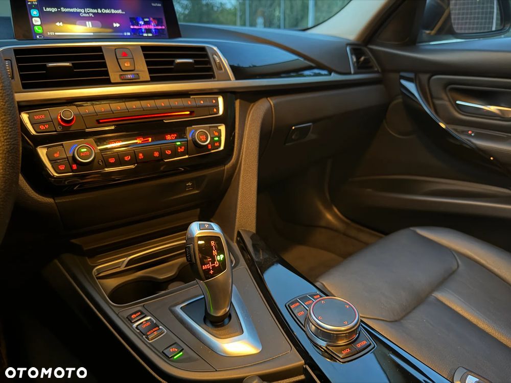 BMW Seria 3 320d Advantage - 36