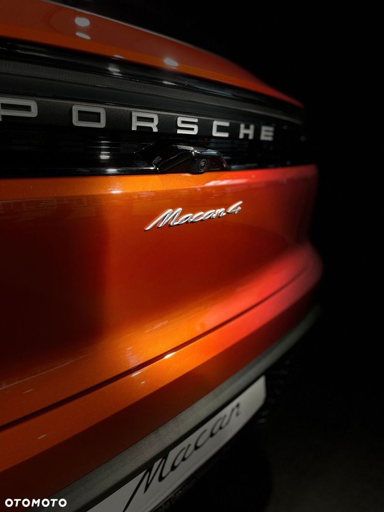 Porsche Macan - 11