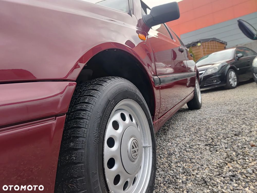 Volkswagen Golf 1.8 - 7