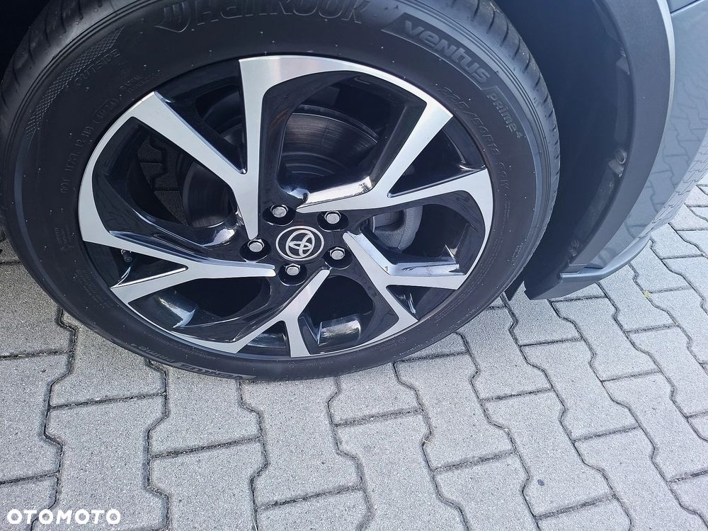 Toyota C-HR - 33