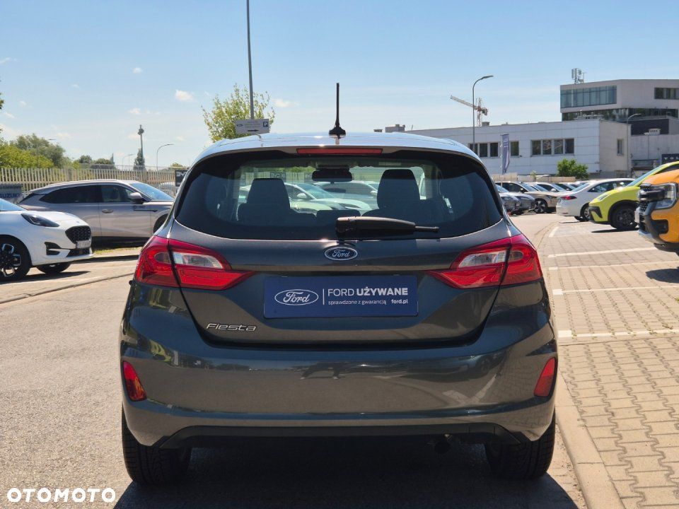 Ford Fiesta - 5